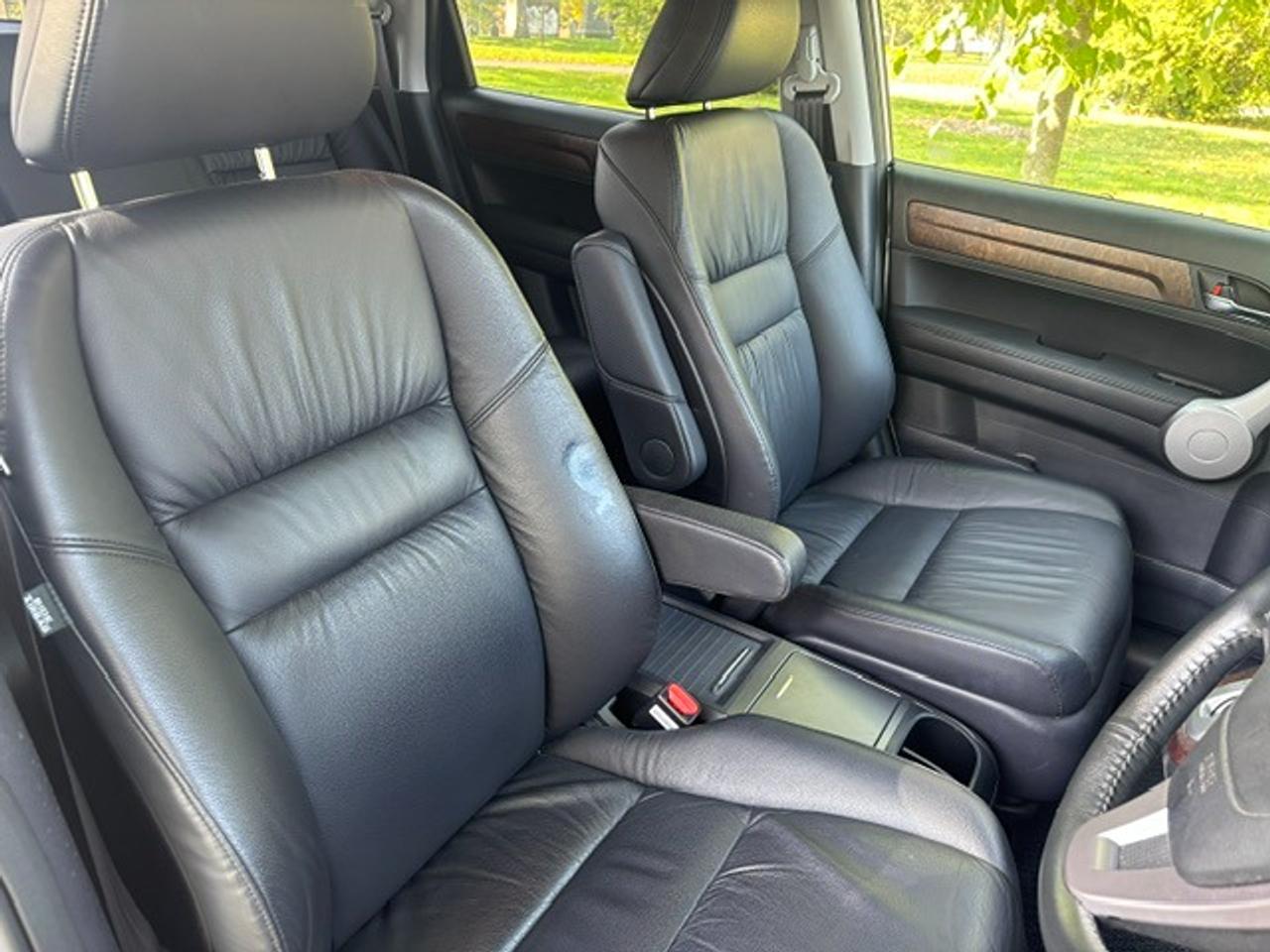 2007 Honda CR-V Right Hand Drive Photo