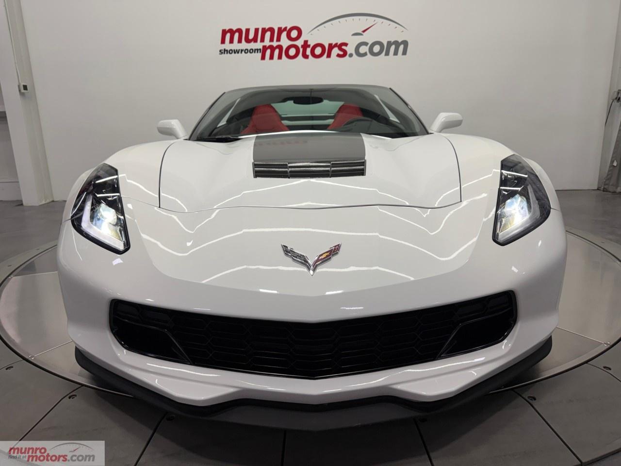 2018 Chevrolet Corvette Grand Sport Coupe 1LT Photo2