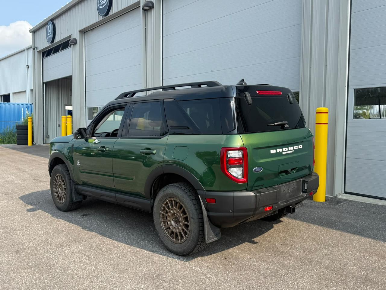 2024 Ford Bronco Sport Outer Banks 4x4 NAVI|CARPLAY|3SETSOFWHEELS Photo3