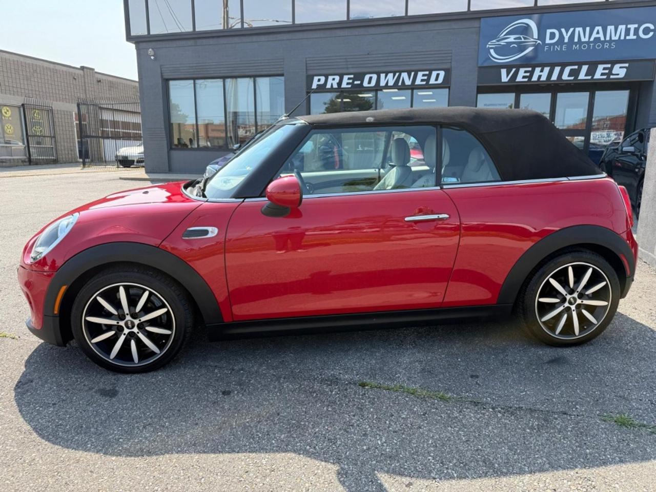 2019 MINI Cooper Convertible COOPER/ NO ACCIDENTS/ LEATHER/ NAVI/ REAR CAM - Photo #9