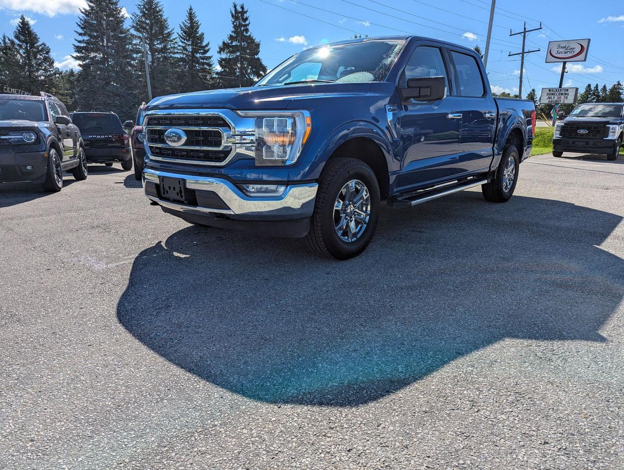 2023 Ford F-150 XLT 4WD SuperCrew 5.5' Box Photo0