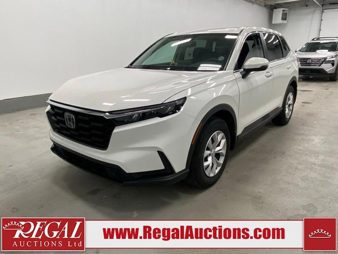 OFFERS WILL NOT BE ACCEPTED BY EMAIL OR PHONE - THIS VEHICLE WILL GO ON LIVE ONLINE AUCTION on Saturday August 15.<br> SALE STARTS AT 11:00 AM.<br><br>VEHICLE DESCRIPTION <br/>Stock #: 42633 <br/>Lot #:  <br/>Reserve Price: $29,000 <br/>CarProof Report: Available at www.RegalAuctions.com <br/><br/>IMPORTANT DECLARATION <br/>Claim History: Claim History. <br/>Finance Repo: This vehicle has been seized or surrendered to a creditor or bankruptcy trustee. <br/>Active Status: This vehicles title is listed as Active Status. <br/> Live Online Bidding: This vehicle will be available for bidding over the internet, visit www.RegalAuctions.com to register. <br/> <br/>The simple solution to selling your car or truck. Bring your clean vehicle in with your Drivers License and current Registration and well put it on the auction block at our next sale.<br/><br/>www.RegalAuctions.com