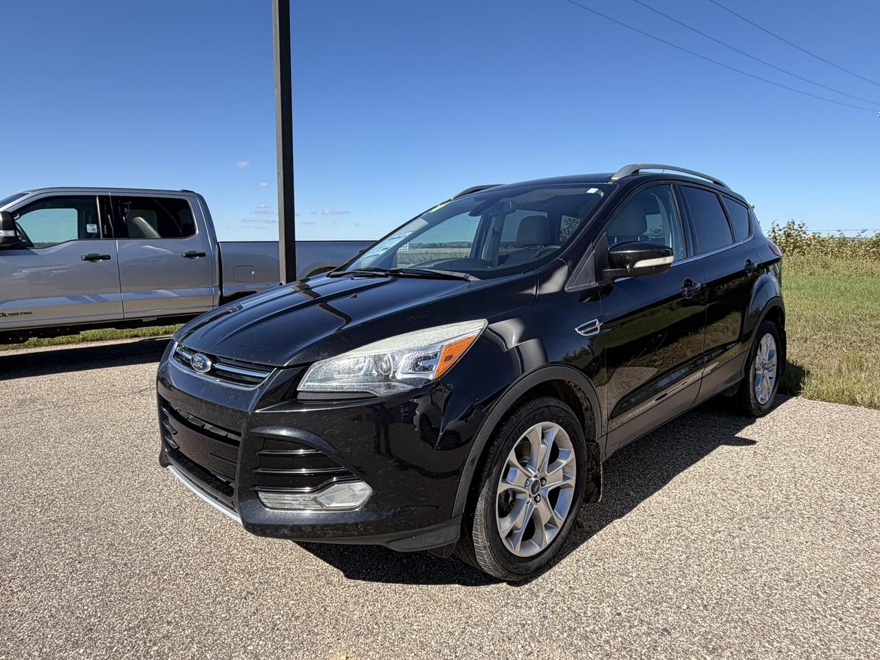 2014 Ford Escape Titanium 2.0L I4 GTDI ECOBOOST 401A+ Photo4