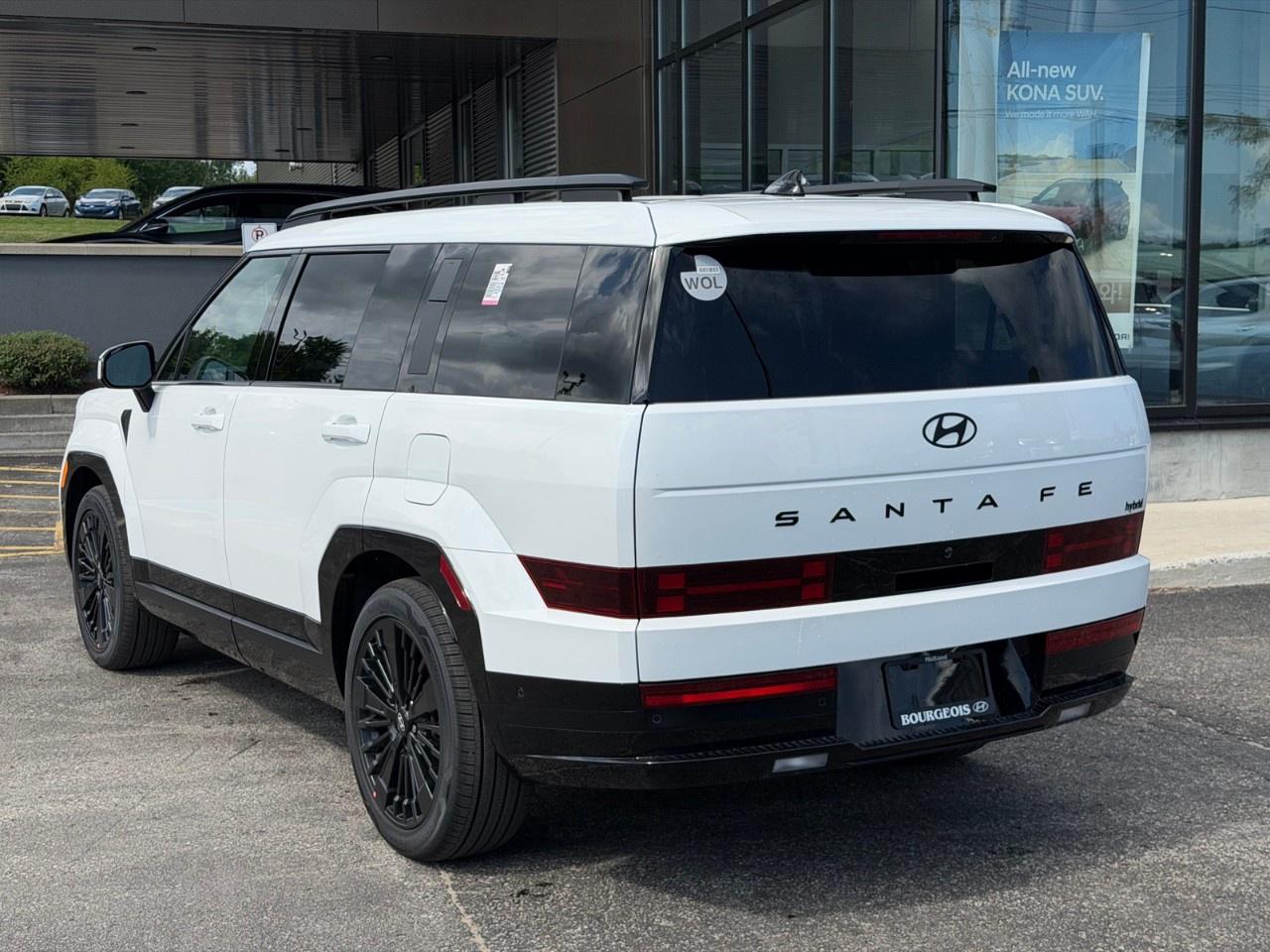 2026 Hyundai Santa Fe Hybrid Ultimate Calligraphy AWD Photo
