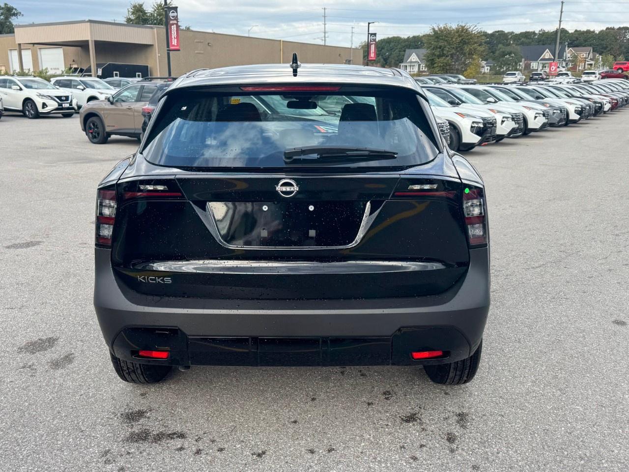 2026 Nissan Kicks S AWD Photo