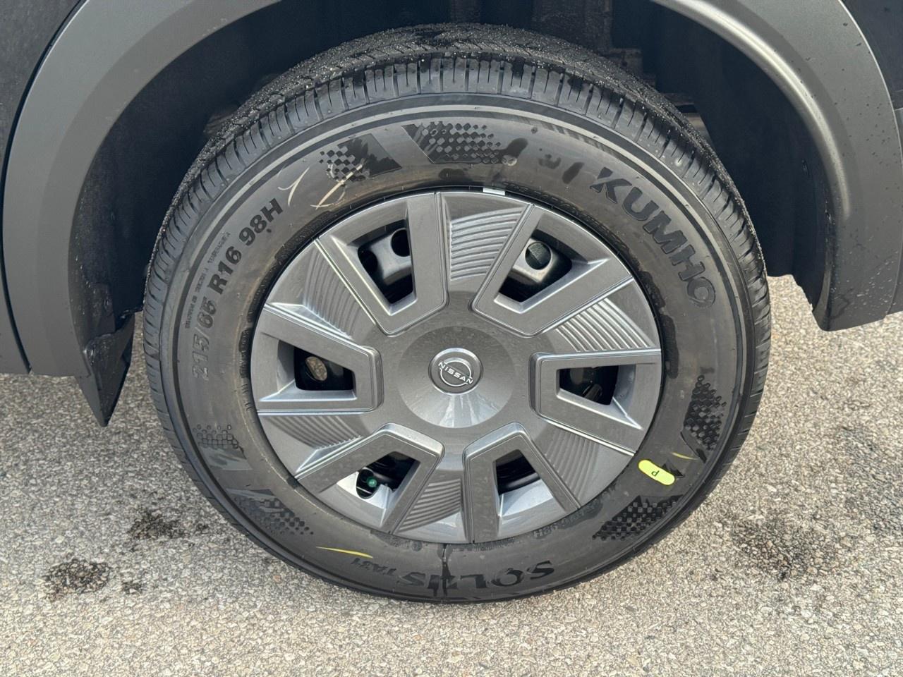 2026 Nissan Kicks S AWD Photo