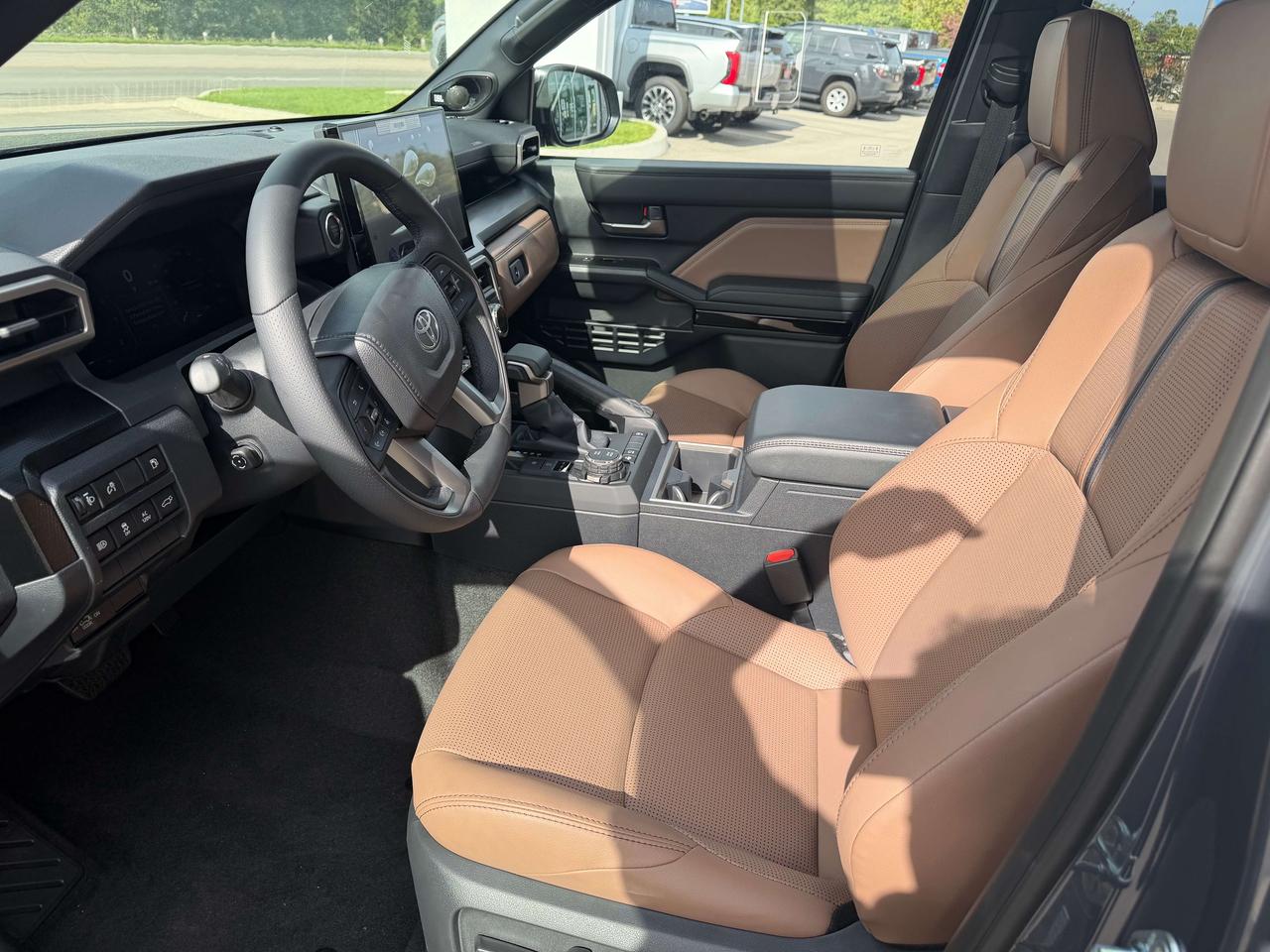 2026 Toyota 4Runner Limited 7 passanger AWD Photo