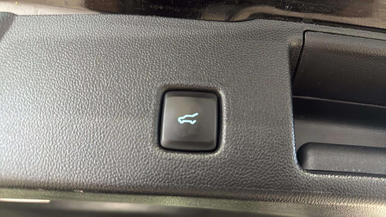 2022 Ford Escape SEL | AWD | CLEAN CARFAX | 1 OWNER | CARPLAY Photo