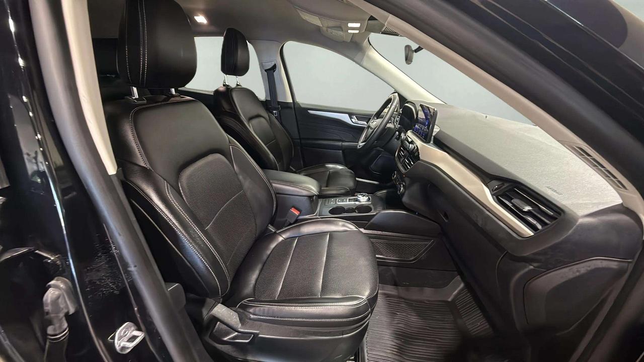 2022 Ford Escape SEL | AWD | CLEAN CARFAX | 1 OWNER | CARPLAY Photo