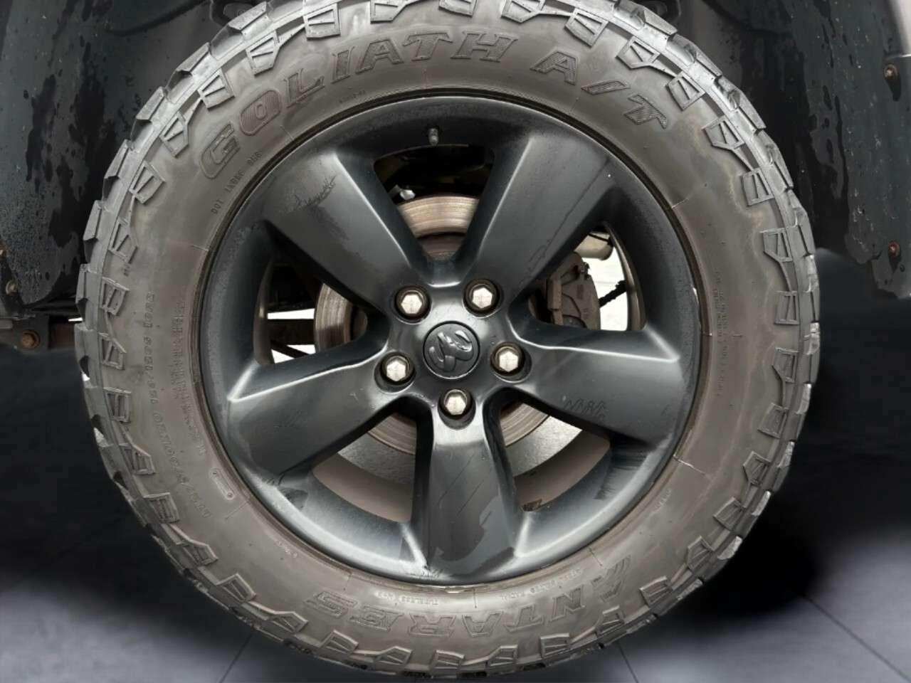 14585874.831177366