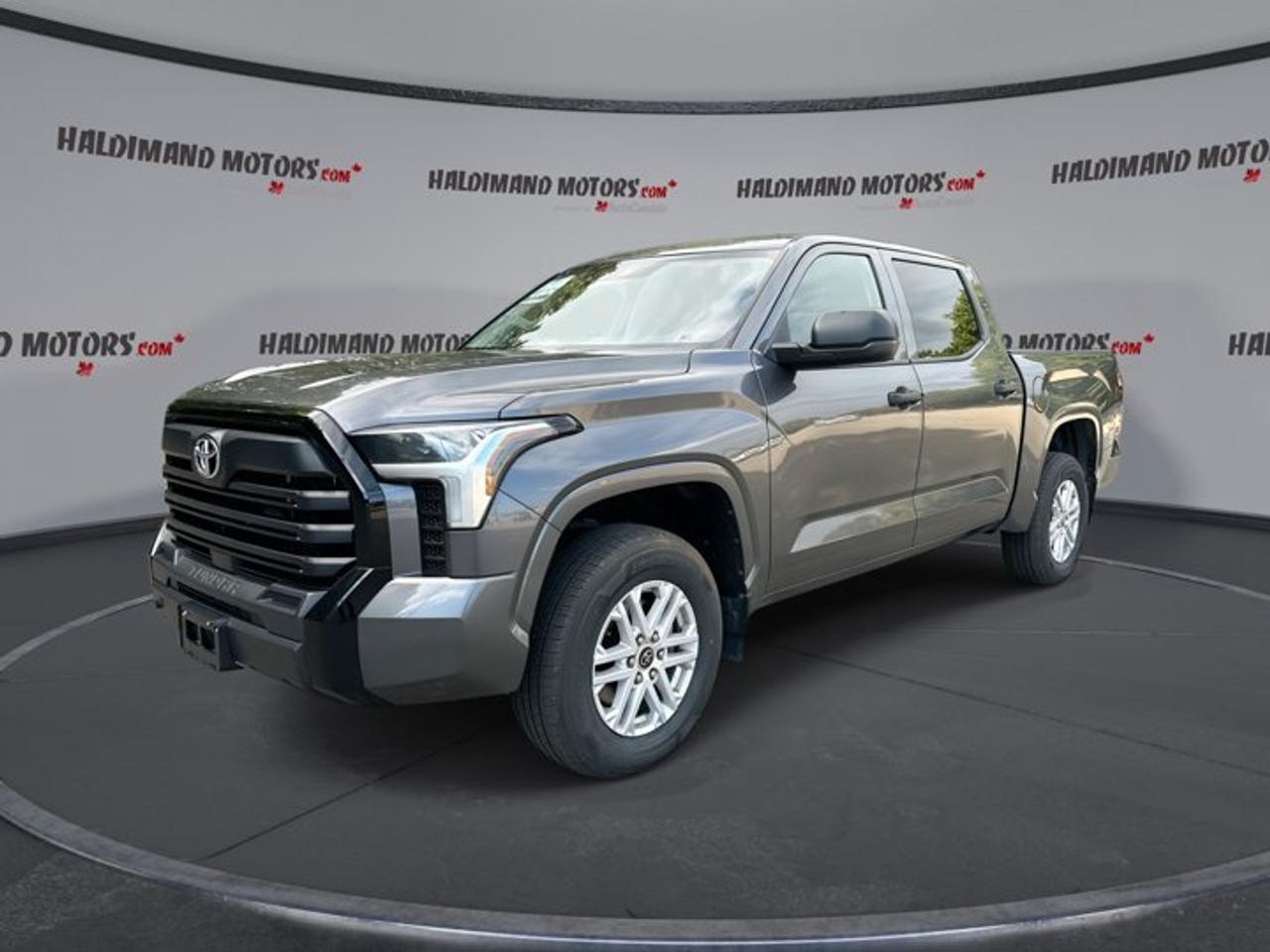 2024 Toyota Tundra SR Crewmax 4x4 | No Accidents Photo0