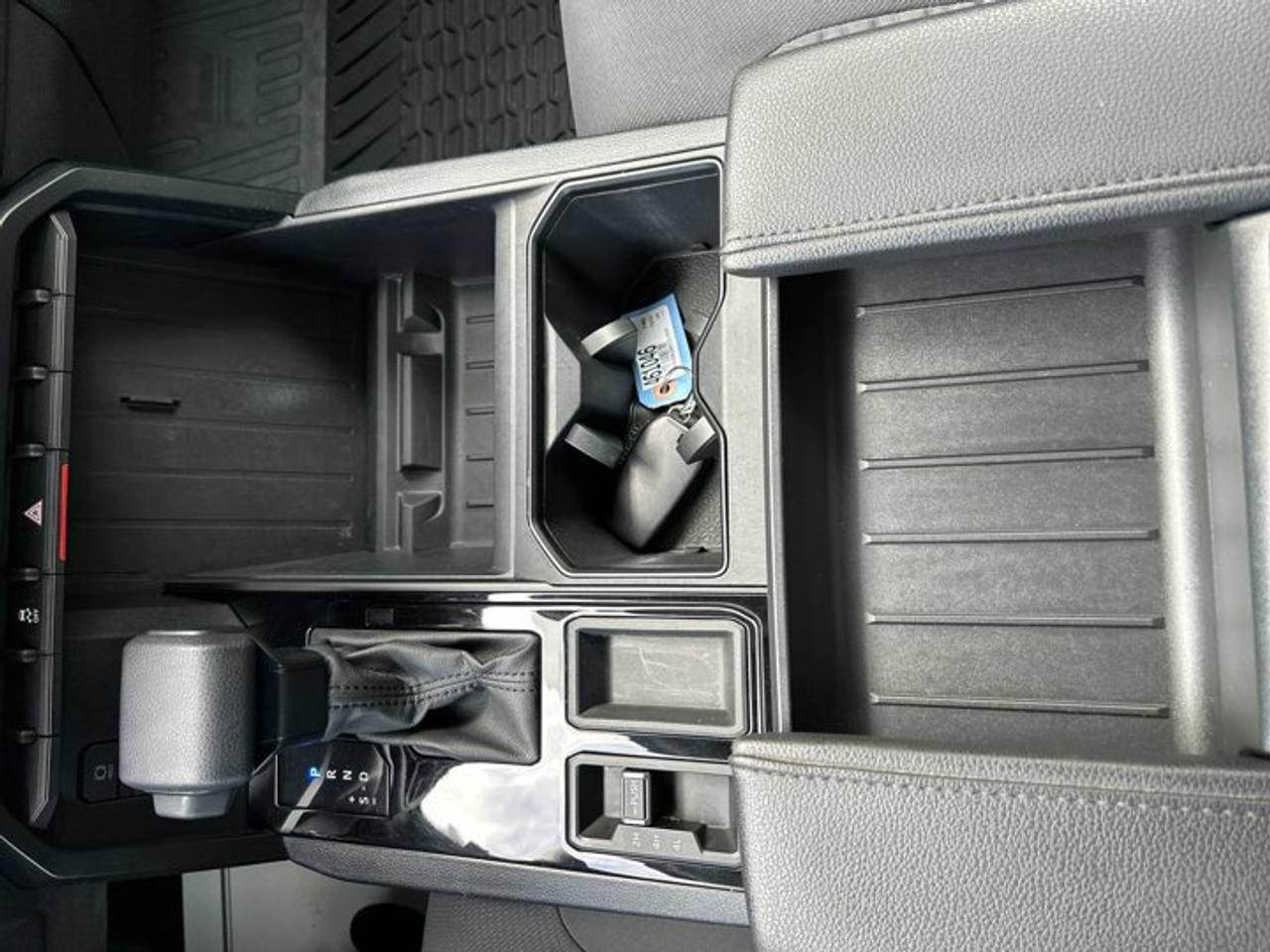 2024 Toyota Tundra SR Crewmax 4x4 | No Accidents Photo