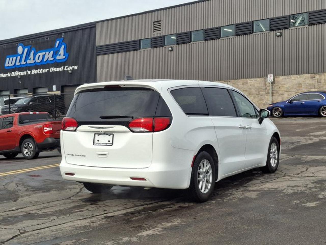 2022 Dodge Grand Caravan SXT | Heated Wheel + Seats | Power Sliding Doors | Power Seat | Power Liftgate | Stow N Go and More! Photo