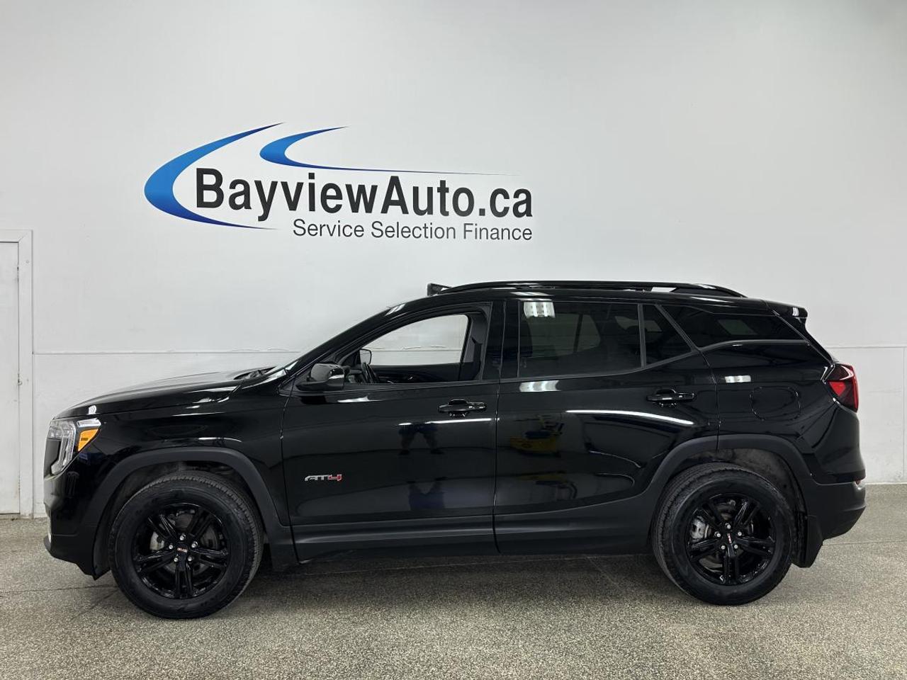 2022 GMC Terrain AT4/AWD/LEATHER/PANOROOF/1 OWNER LEASE RETURN! Photo3