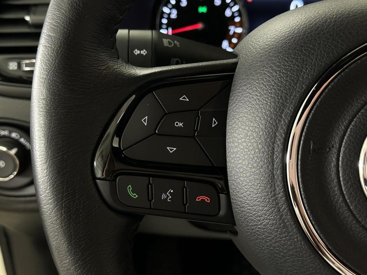2022 Jeep Renegade North NORTH ALTITUDE/LEATHER/48KM/LOCAL TRADE! Photo