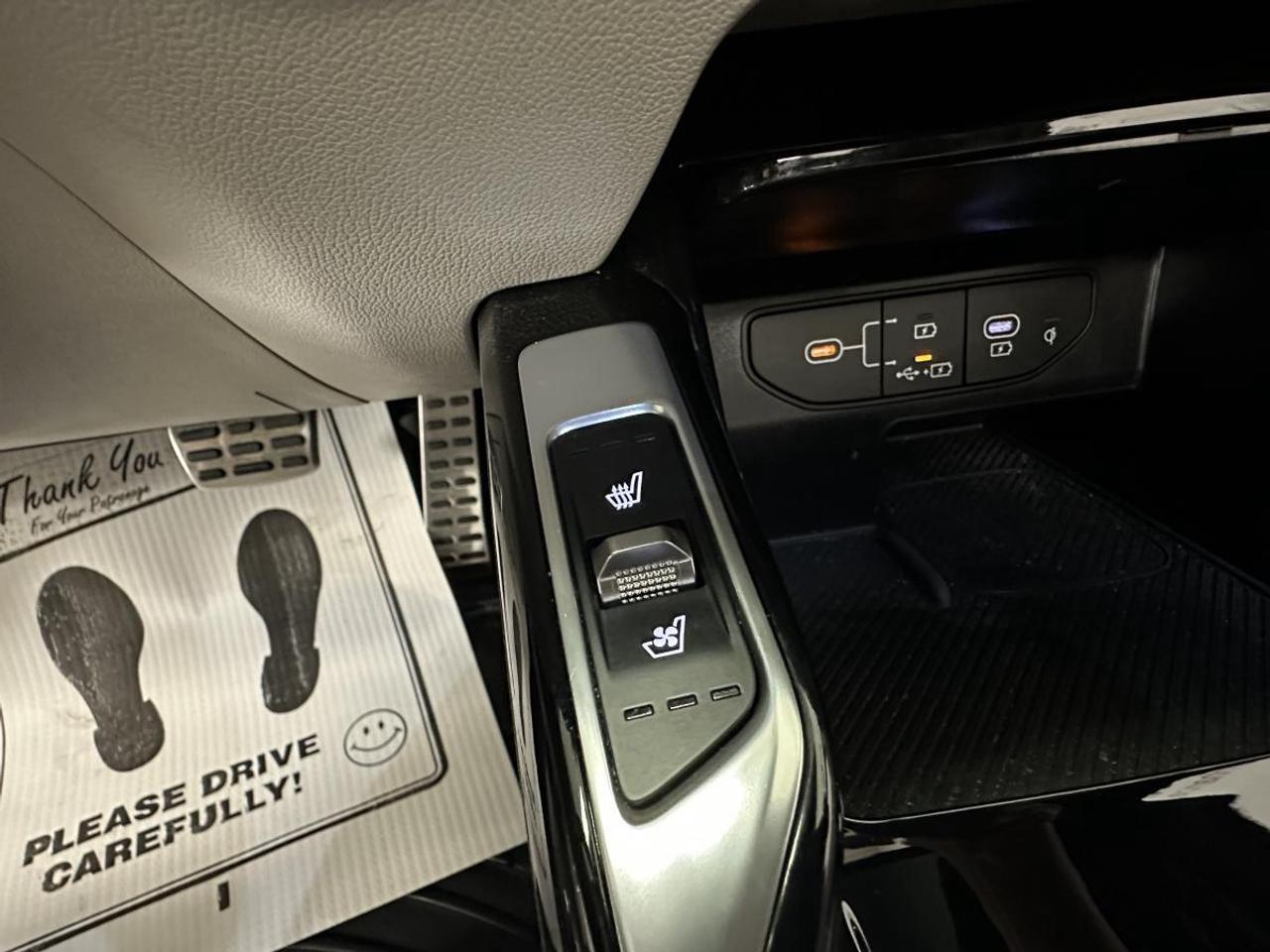2025 Kia Sorento Hybrid SX AWD - HYBRID/AWD/16KM/PANO/NAVI/LEATHER/1 OWNER! Photo