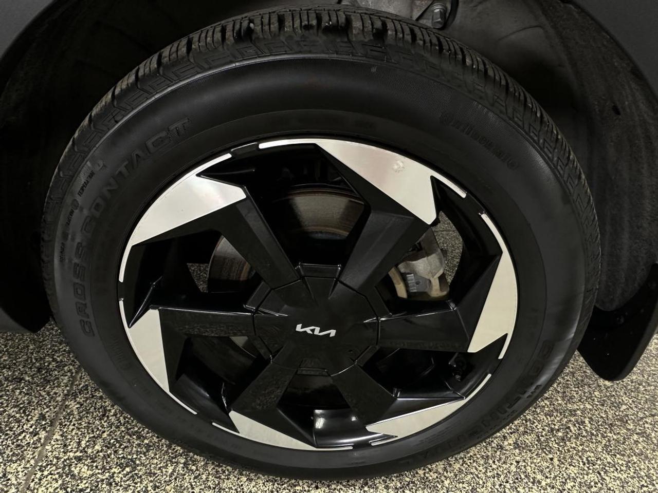 2025 Kia Sorento Hybrid SX AWD - HYBRID/AWD/16KM/PANO/NAVI/LEATHER/1 OWNER! Photo