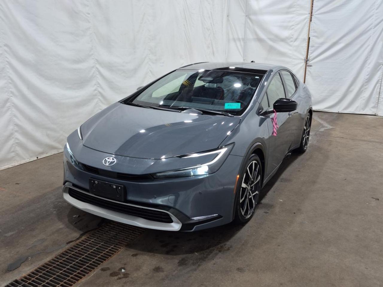 Used 2023 Toyota Prius Prime XSE Auto for sale in Belleville, ON