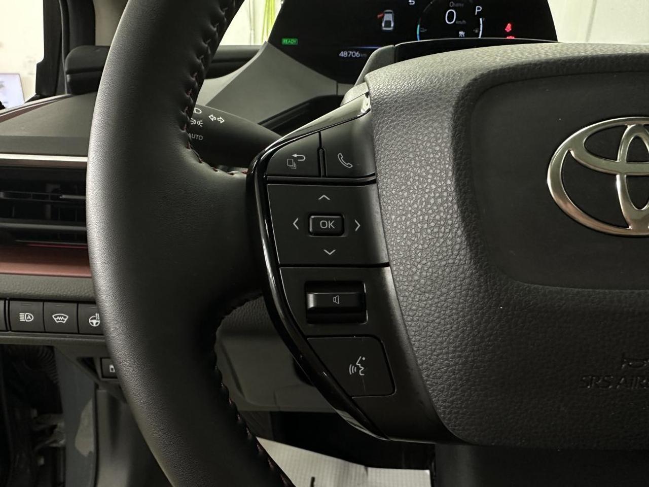 2023 Toyota Prius Prime XSE/DUAL MOONROOF/LEATHER/NAV/1 OWNER LEASE RETURN Photo