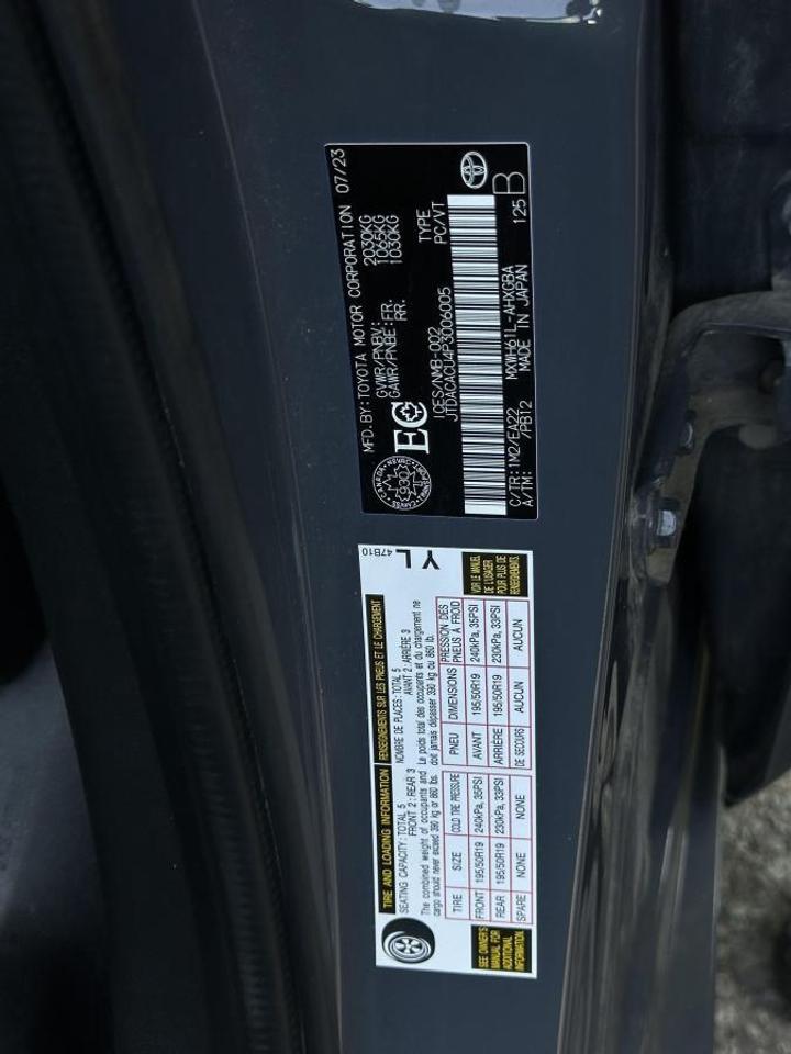 2023 Toyota Prius Prime XSE/DUAL MOONROOF/LEATHER/NAV/1 OWNER LEASE RETURN Photo