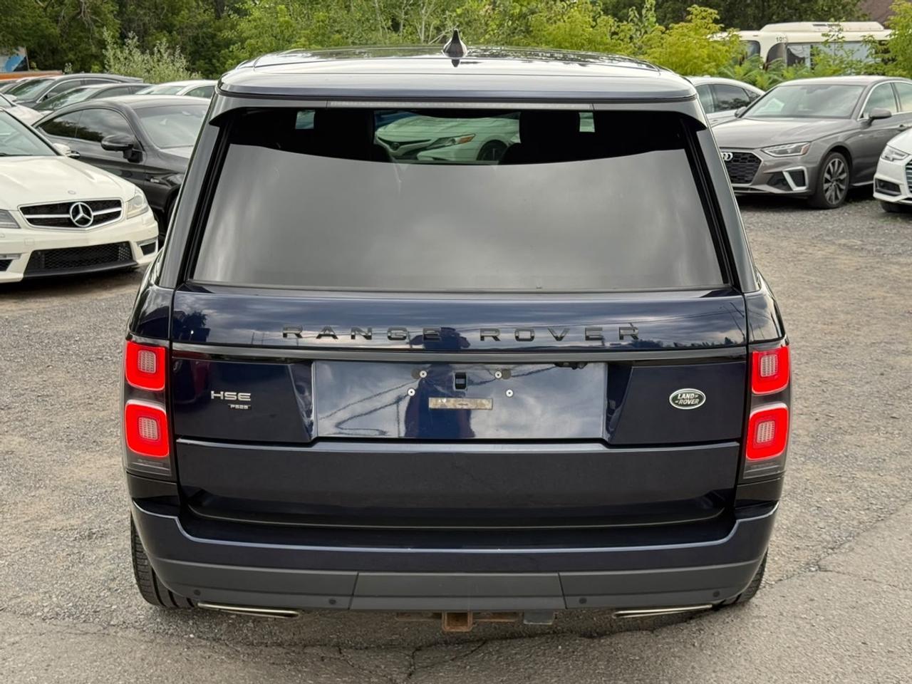 2020 Land Rover Range Rover HSE Photo