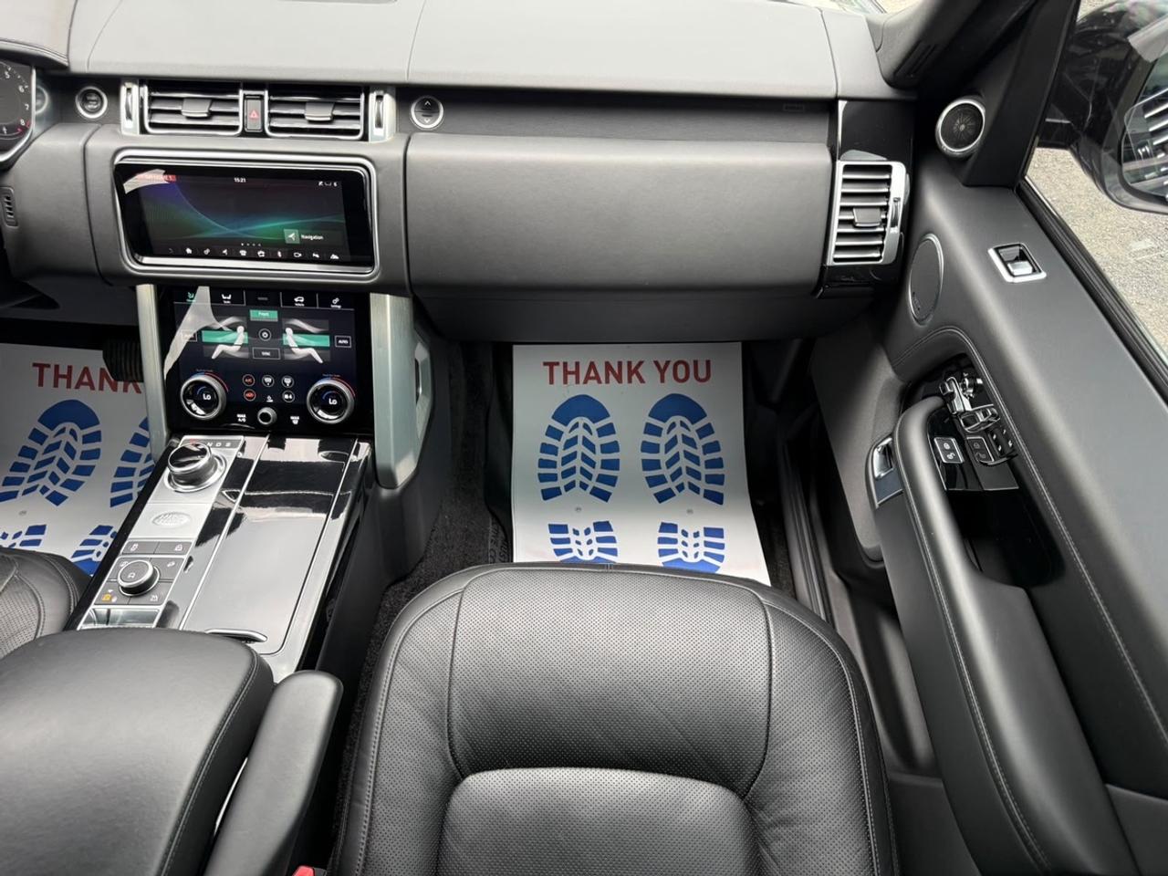 2020 Land Rover Range Rover HSE Photo