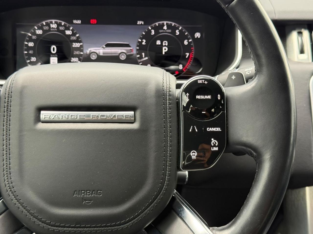 2020 Land Rover Range Rover HSE Photo