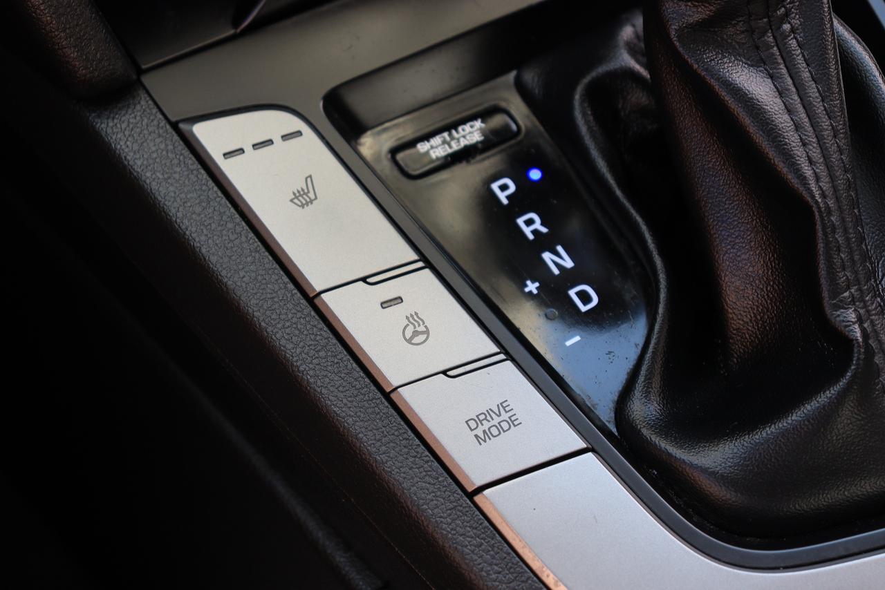 2017 Hyundai Elantra GL | Auto | CarPlay | Cam | Alloys | Cold AC ++ Photo61