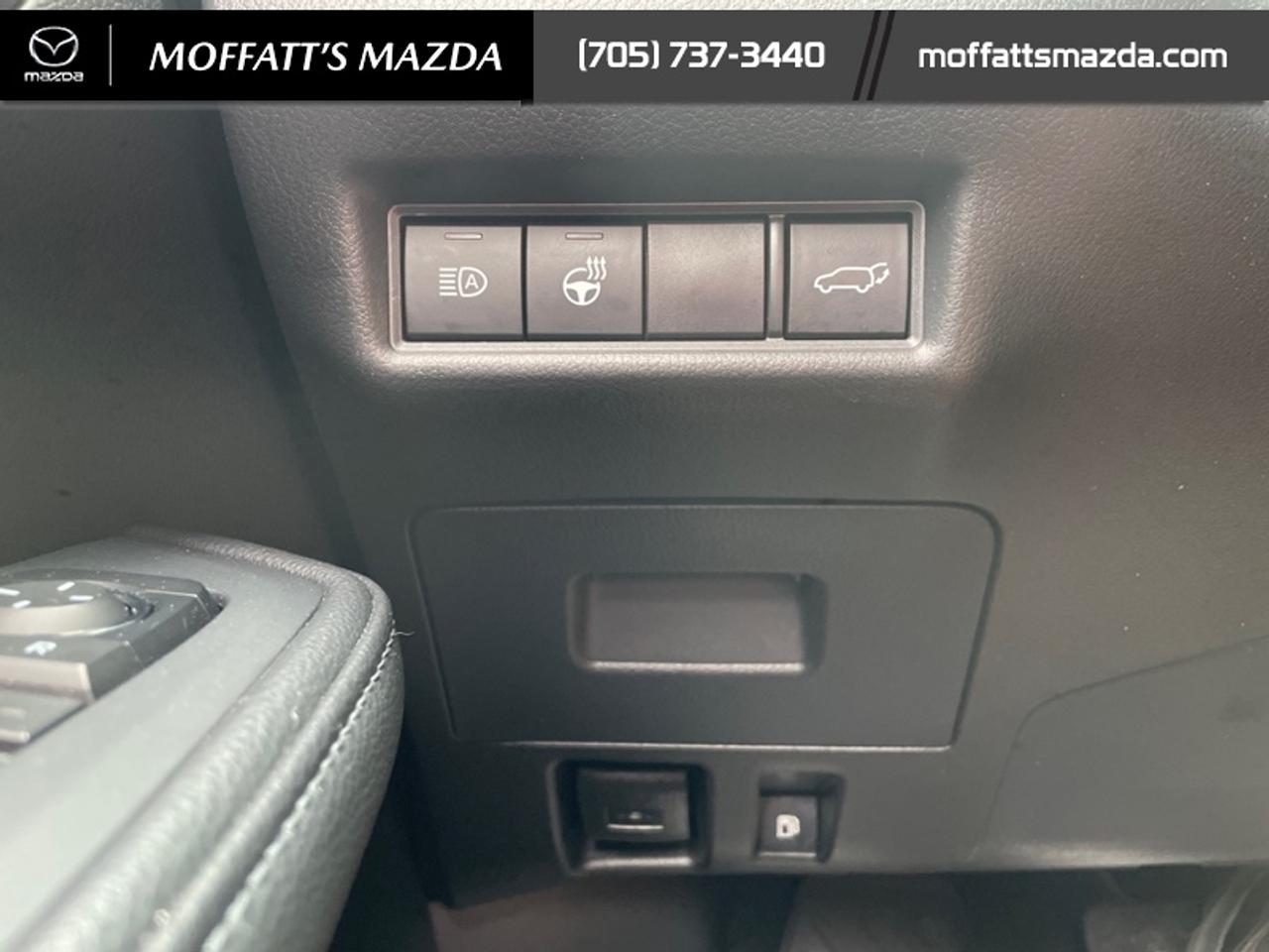 2024 Toyota Grand Highlander XLE Photo