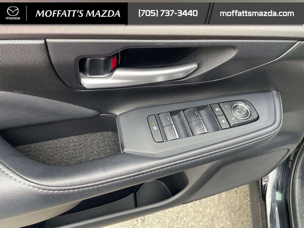 2024 Toyota Grand Highlander XLE Photo