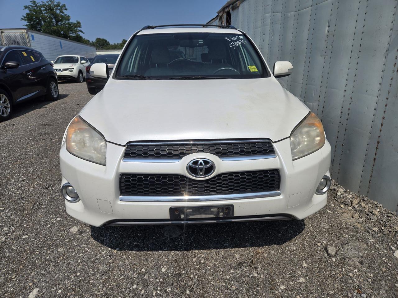 2010 Toyota RAV4 LIMITED  - Photo #2