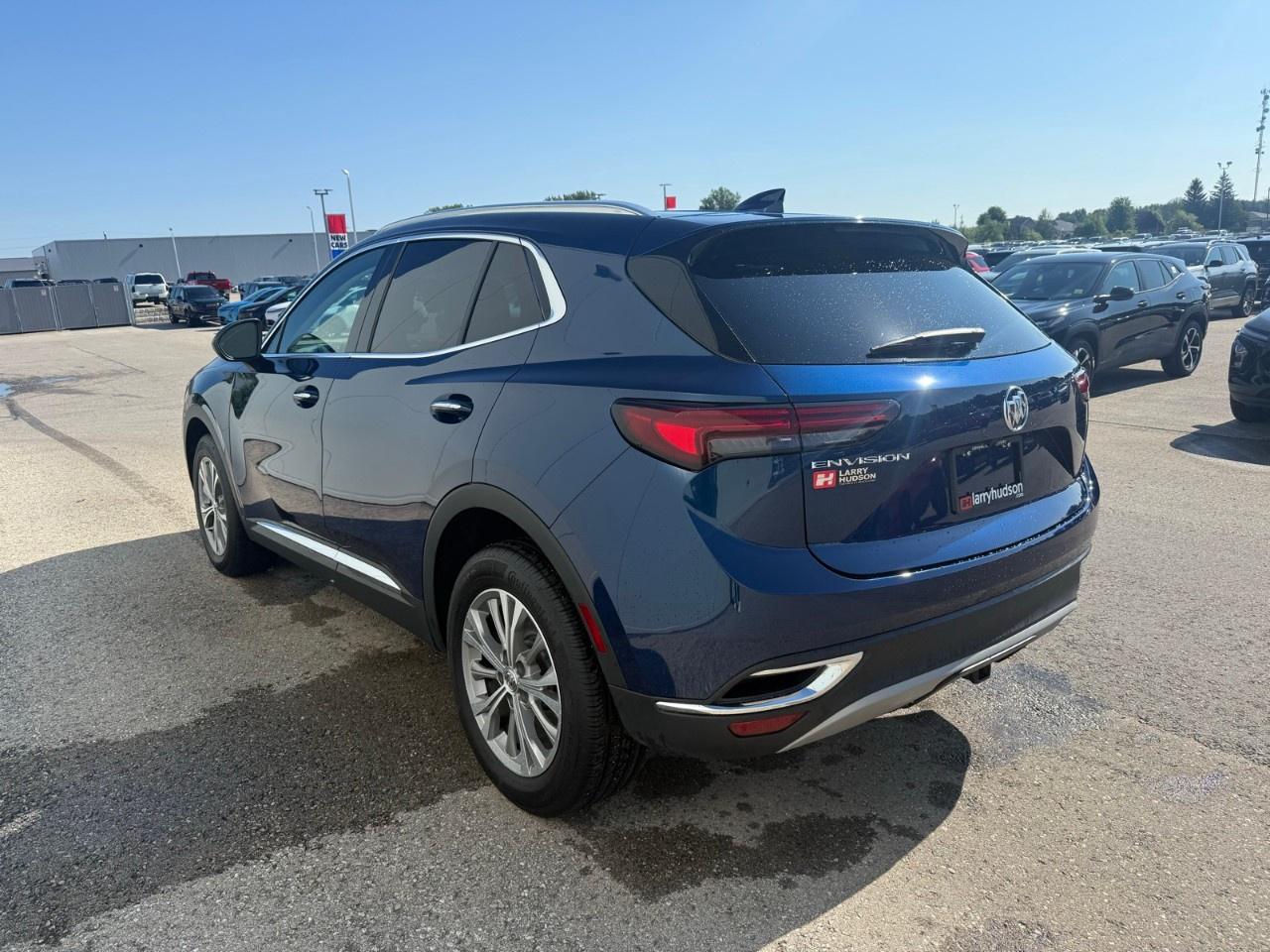 2023 Buick Envision FWD 4dr Preferred Photo
