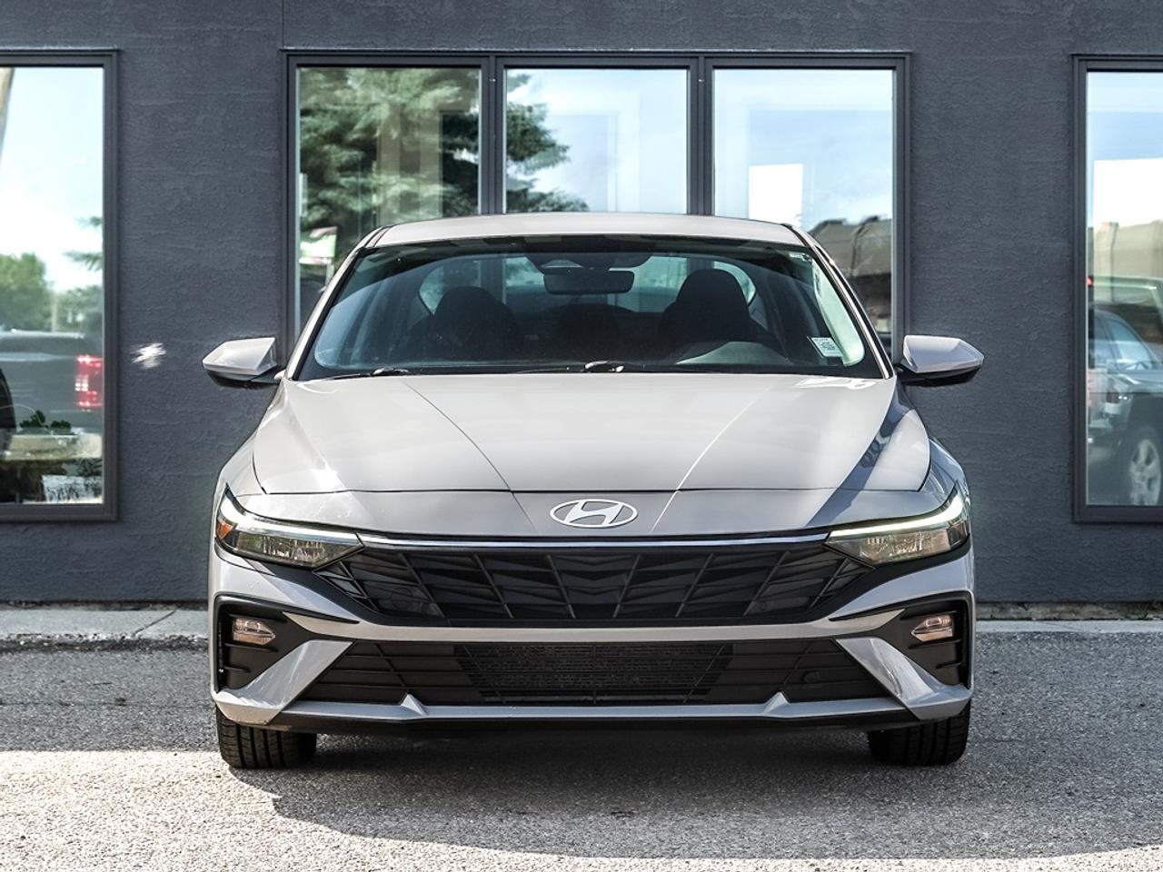 2025 Hyundai Elantra Preferred Photo23