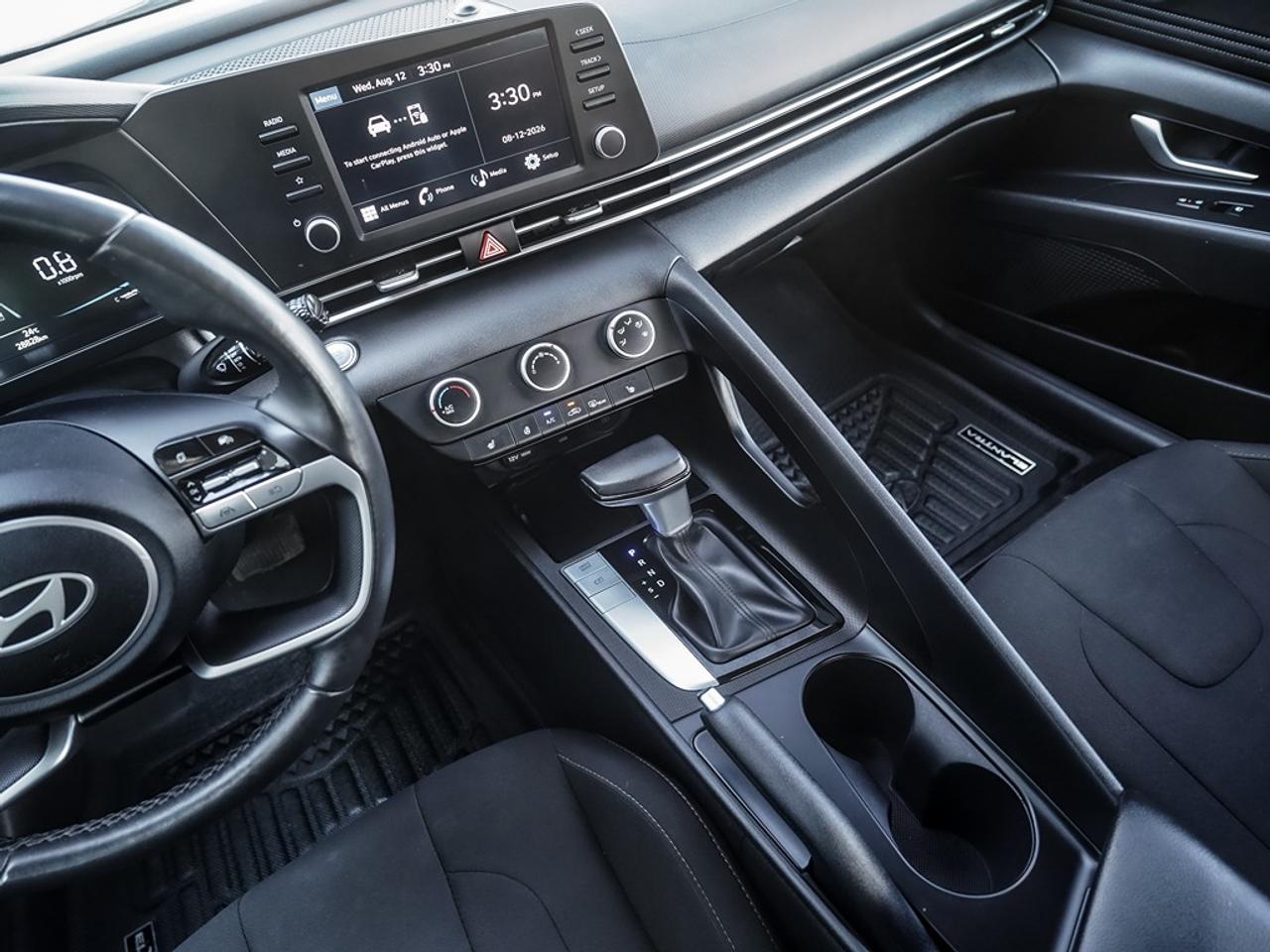 2025 Hyundai Elantra Preferred Photo30