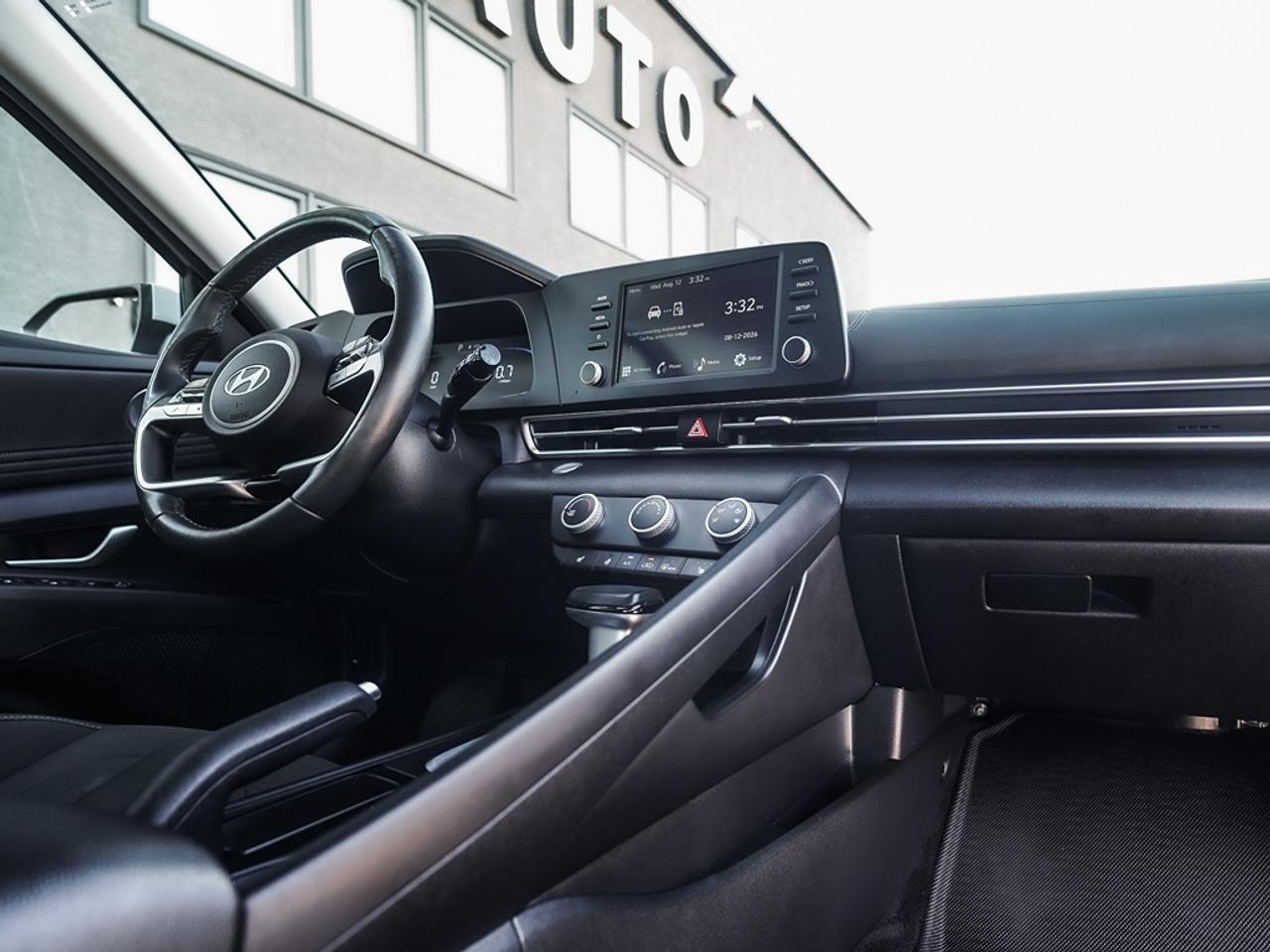 2025 Hyundai Elantra Preferred Photo41