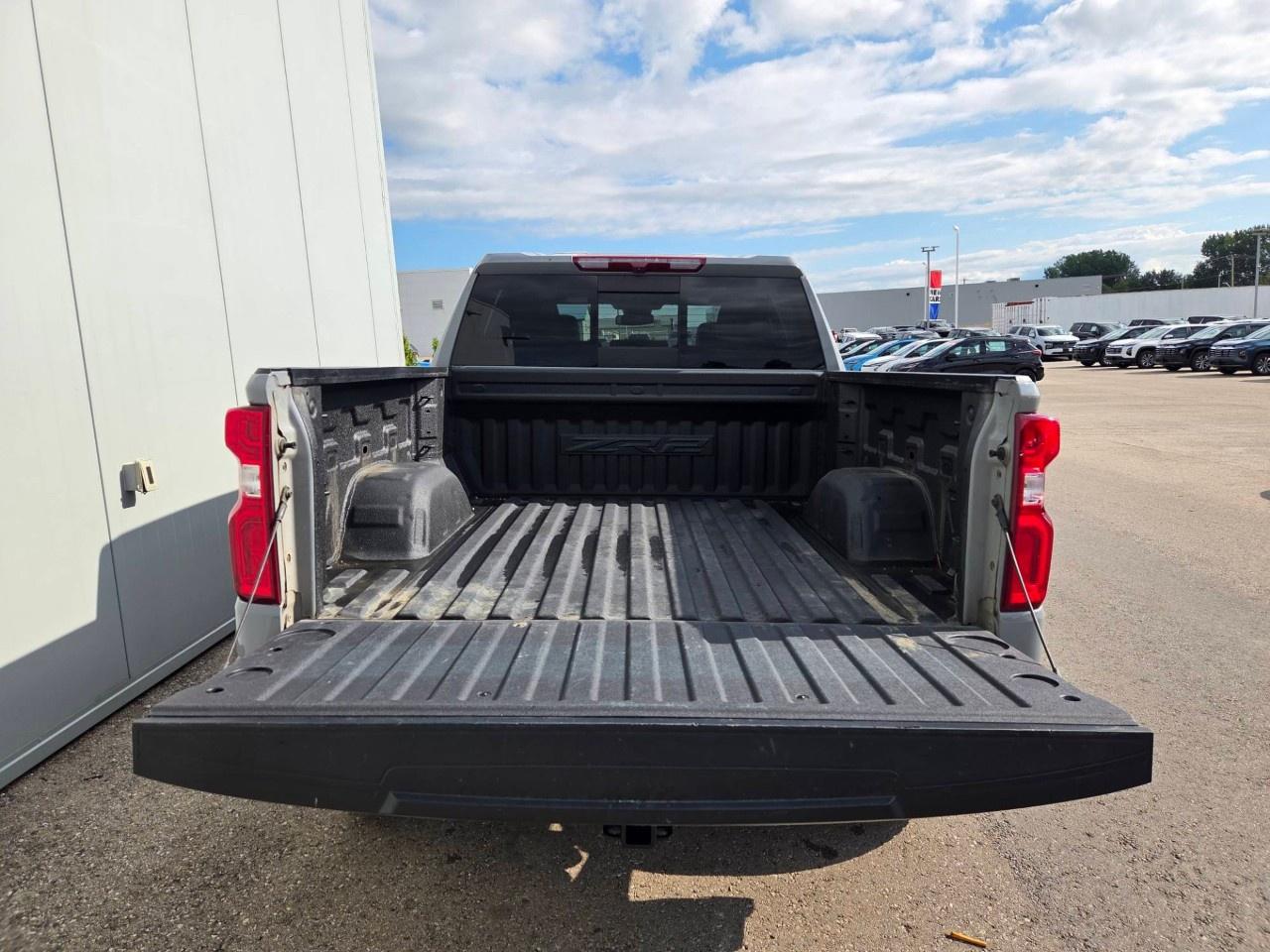 2024 Chevrolet Silverado 1500 Crew Cab Short Box 4-Wheel Drive ZR2 Photo