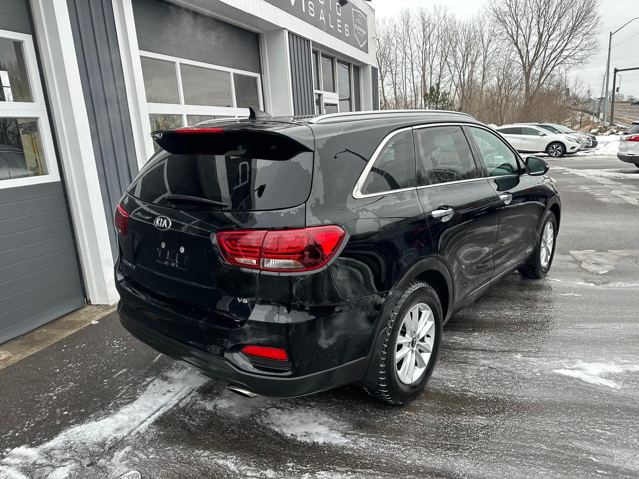 2019 Kia Sorento 3.3L LX Photo3