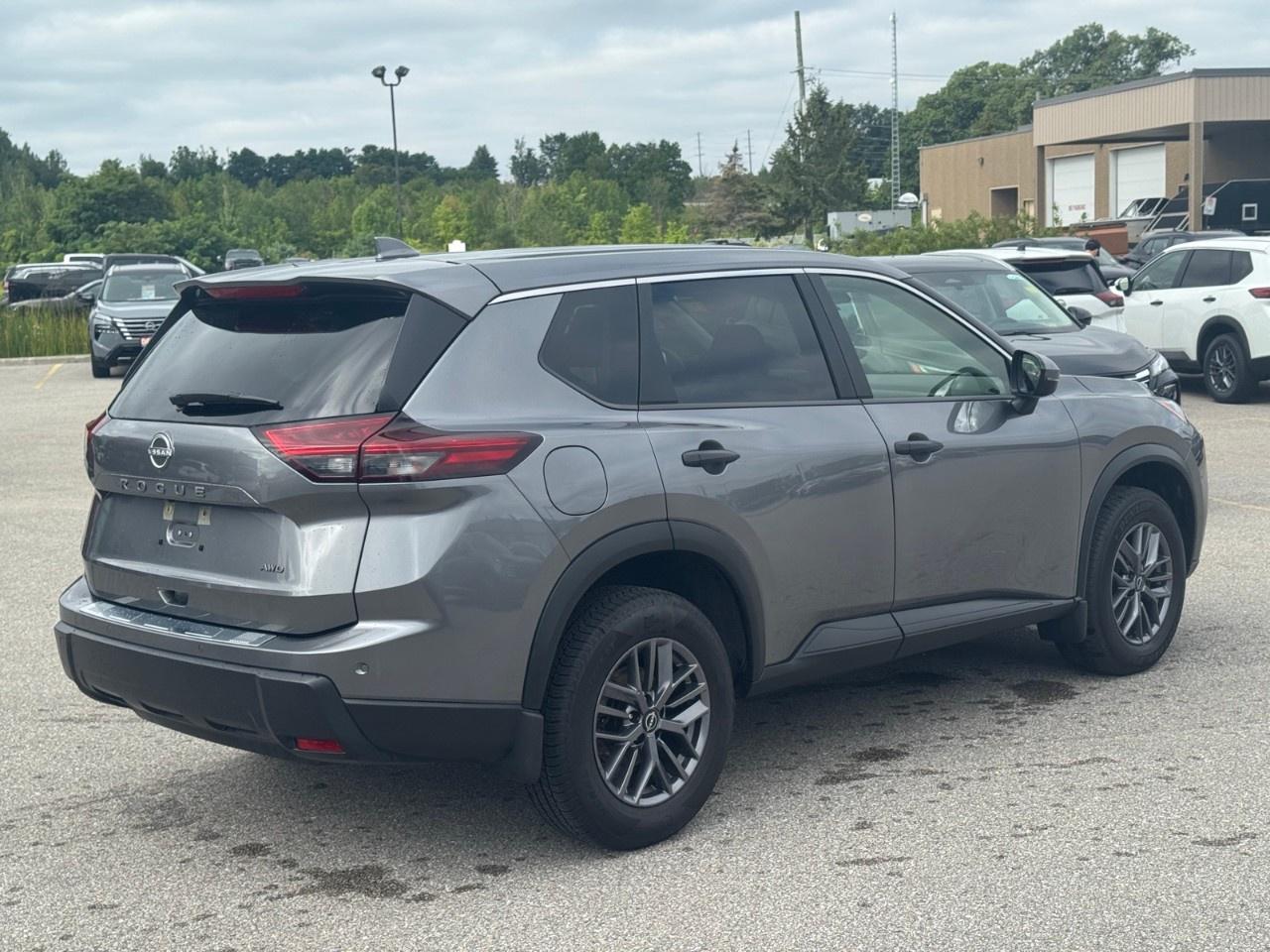 2024 Nissan Rogue AWD S Photo