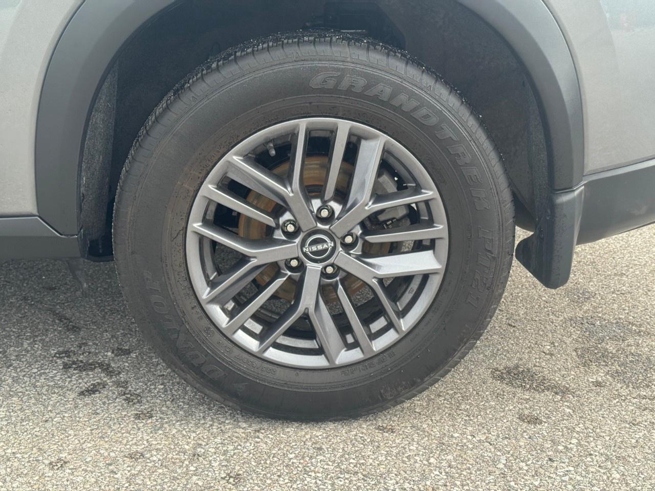 2024 Nissan Rogue AWD S Photo
