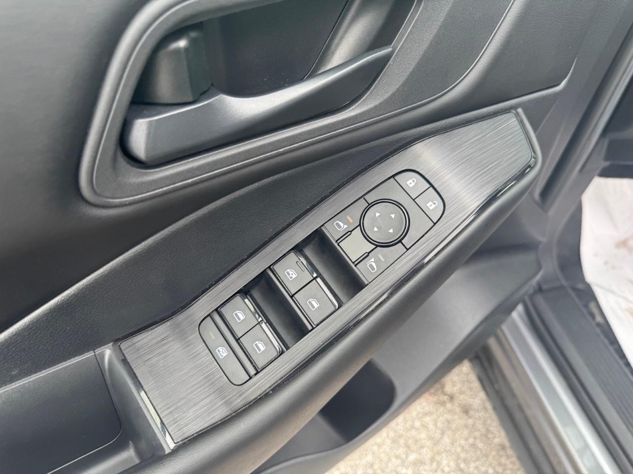 2024 Nissan Rogue AWD S Photo