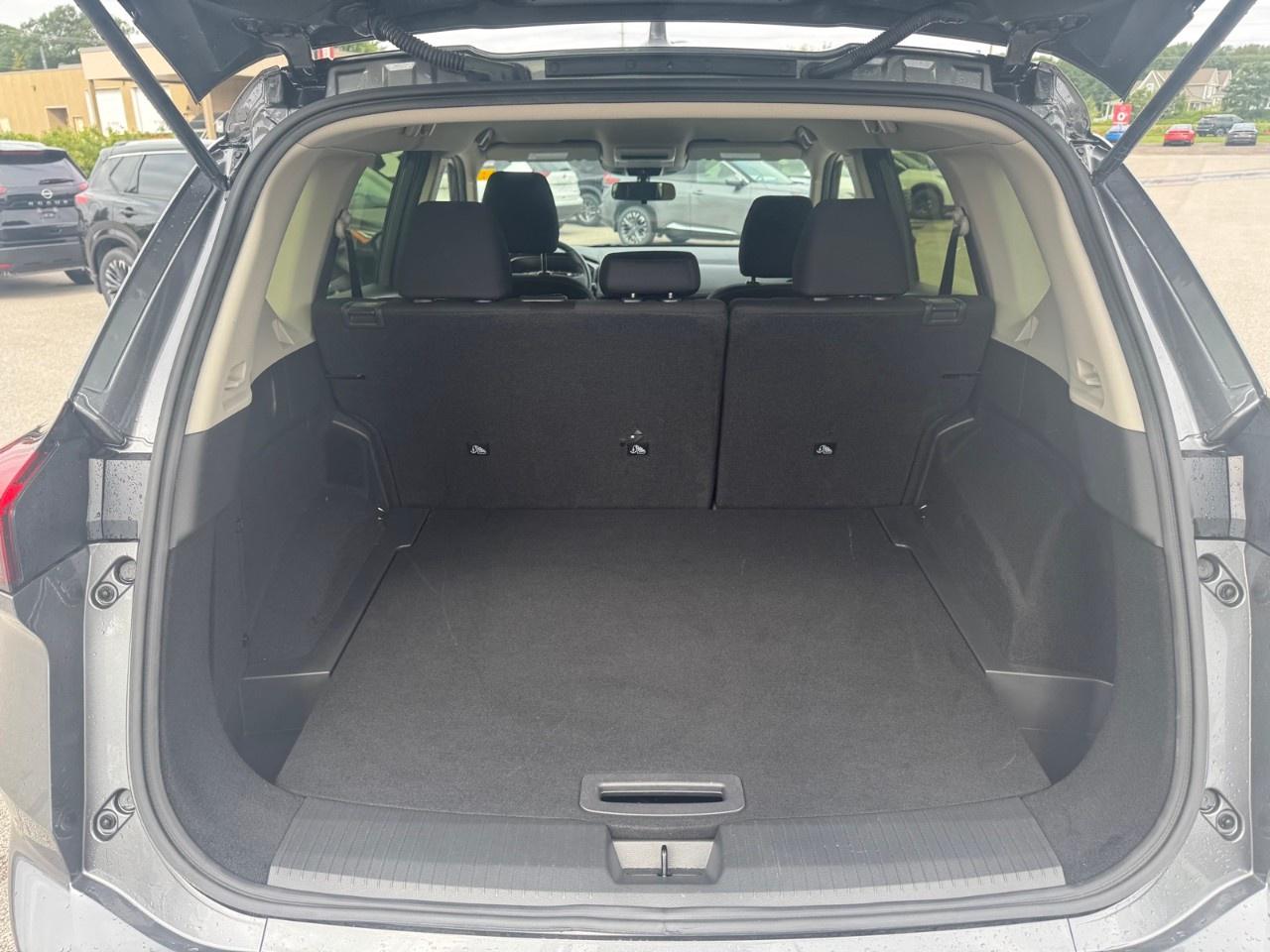 2024 Nissan Rogue AWD S Photo
