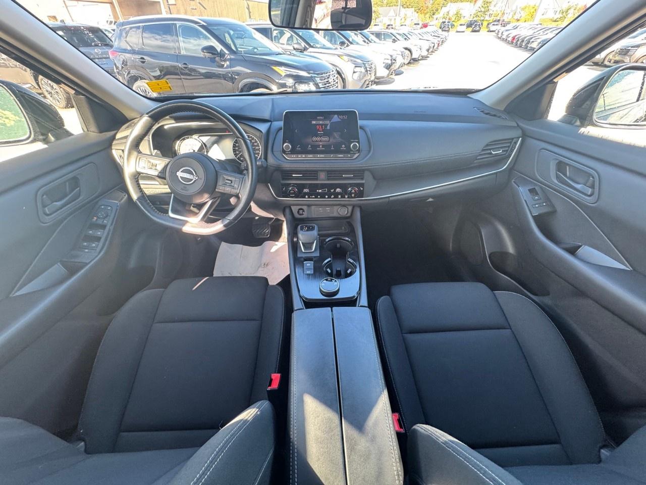 2024 Nissan Rogue AWD S Photo
