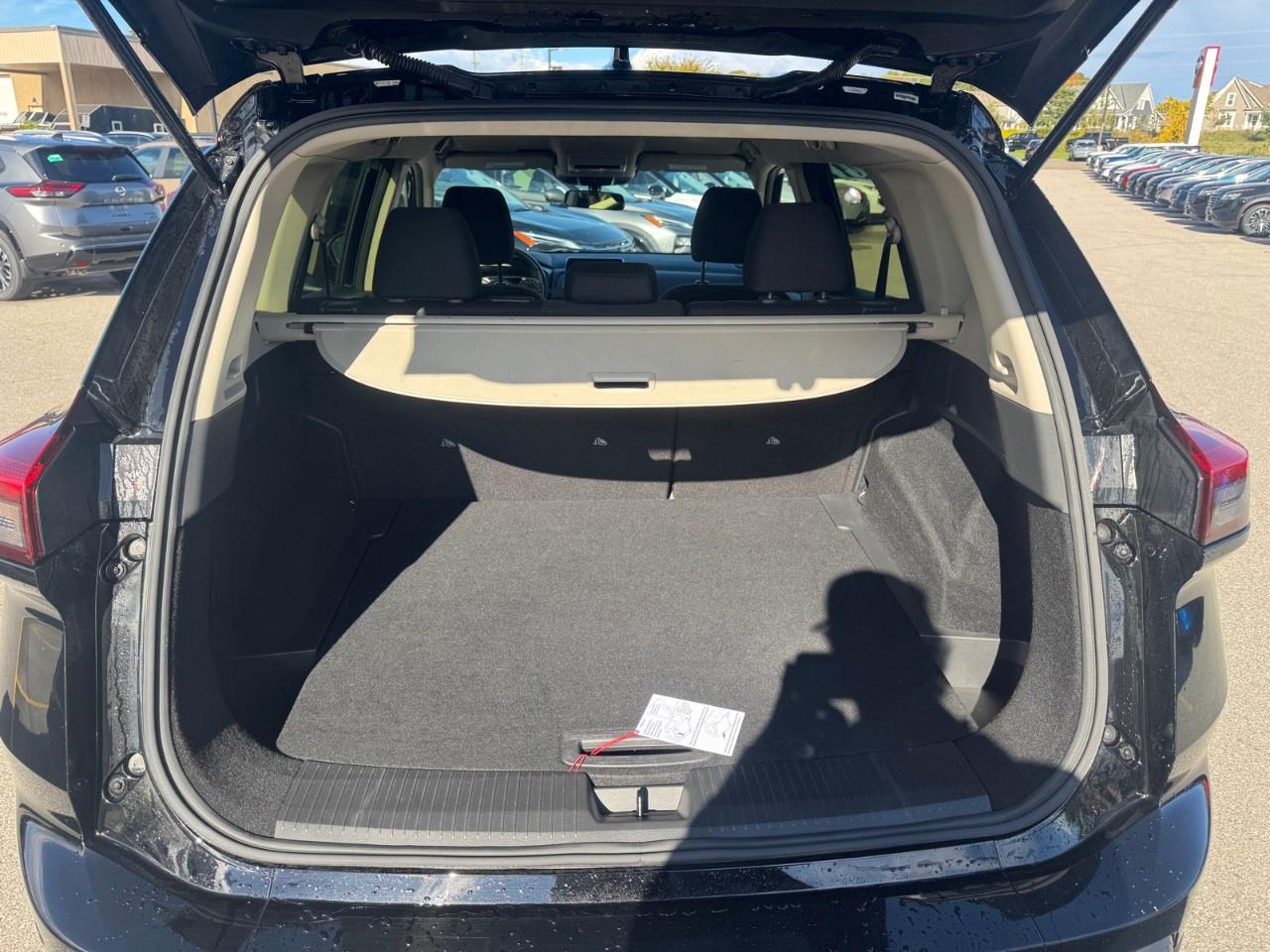 2024 Nissan Rogue AWD S Photo