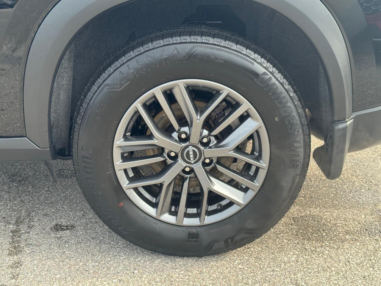 2024 Nissan Rogue AWD S Photo