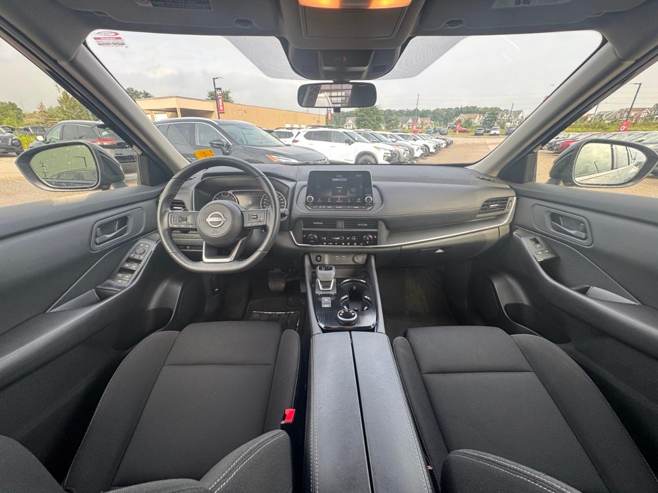 2024 Nissan Rogue AWD S Photo