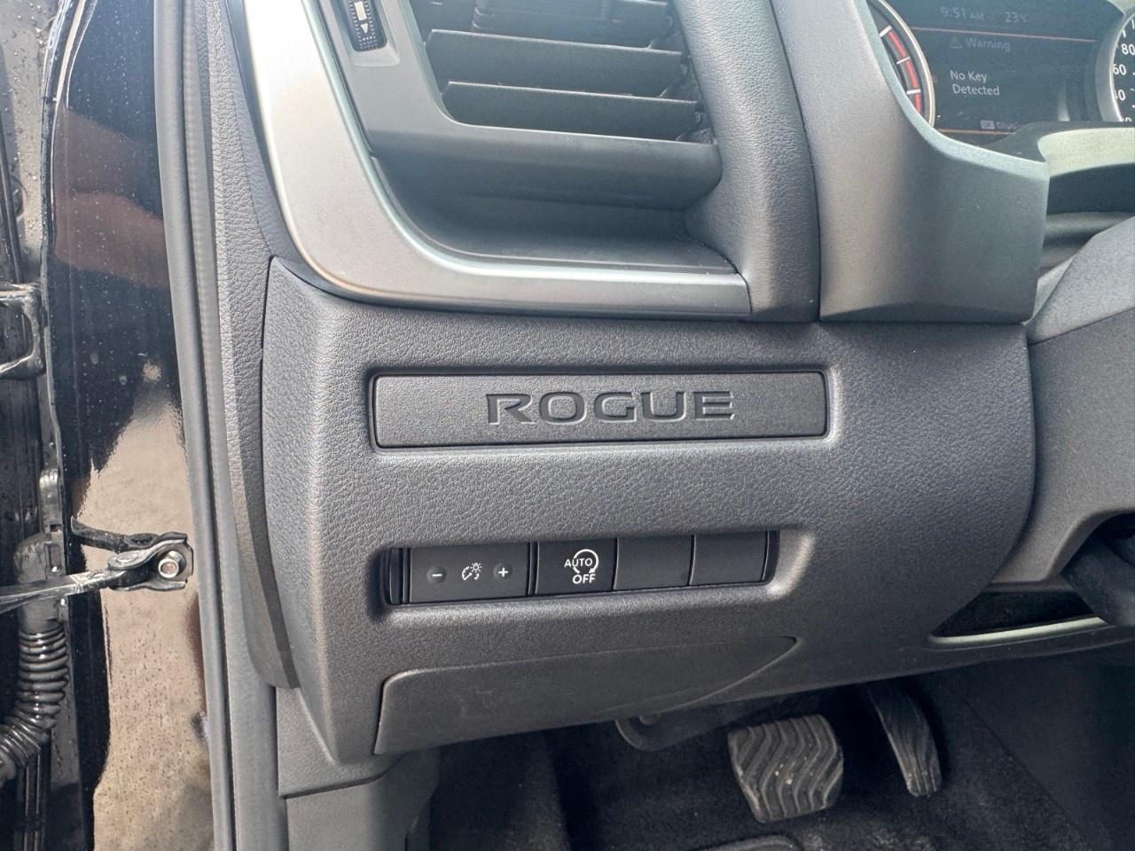 2024 Nissan Rogue AWD S Photo