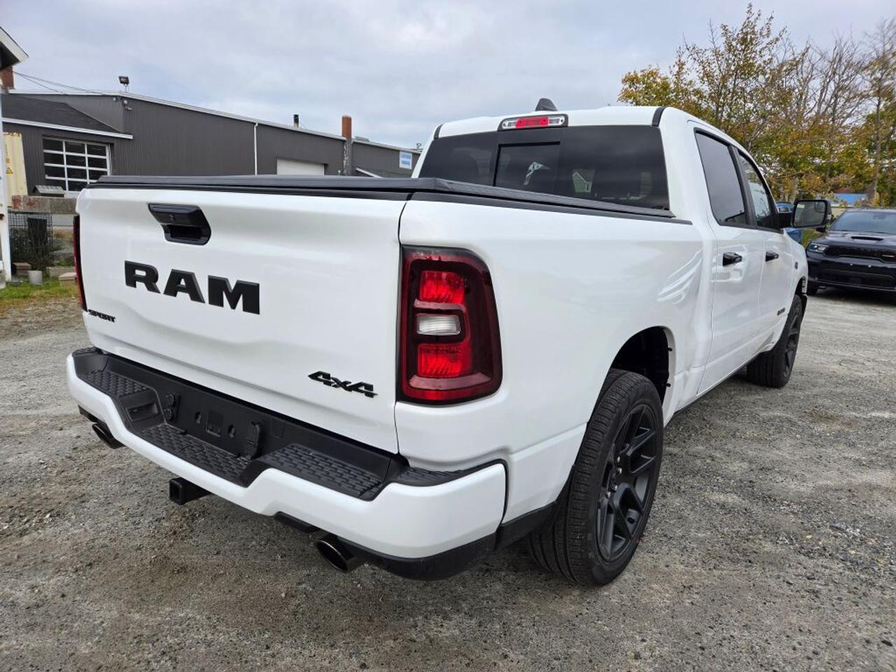 2027 RAM 1500  Photo