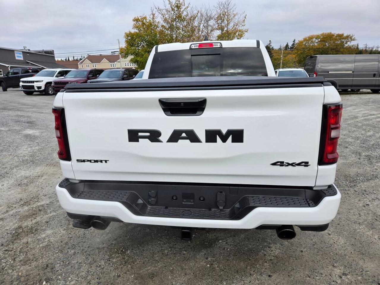 2027 RAM 1500  Photo