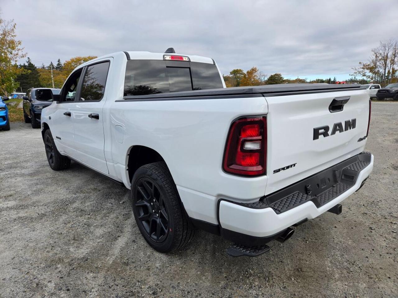 2027 RAM 1500  Photo