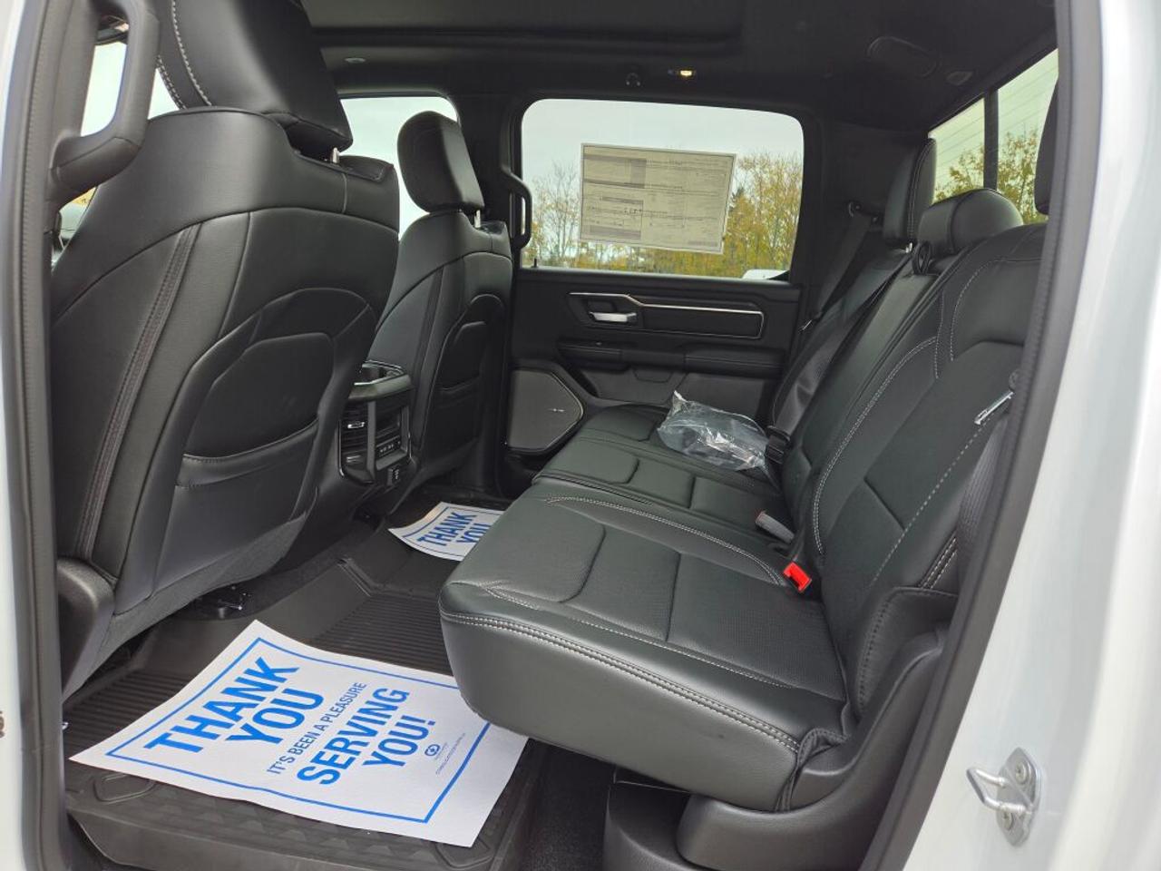 2027 RAM 1500  Photo